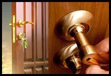Golden Locksmith Services Redmond, WA 425-749-3701 logo-image - abt-res-01